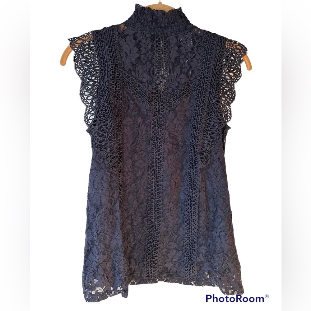 Cable & Gauge | Black Lace Sleeveless mock neck fully lined Size: XS